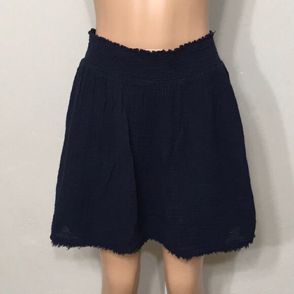 Three Dots double gauge navy short skirt. NWOT - Picture 5 of 7